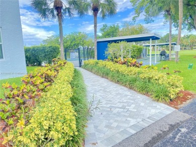 Motivated Seller! $5000 Credit at Closing! Quiet 55+ community on Oriole Golf and Tennis Club in Florida - for sale on GolfHomes.com, golf home, golf lot