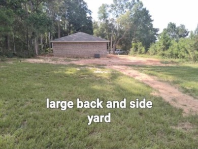 Pendleton Harbor Subdivision has many amentias for the residents on Pendleton Harbor in Texas - for sale on GolfHomes.com, golf home, golf lot