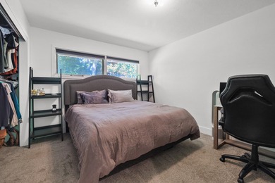 Welcome to this beautifully updated rancher located in the on Manito Golf and Country Club in Washington - for sale on GolfHomes.com, golf home, golf lot