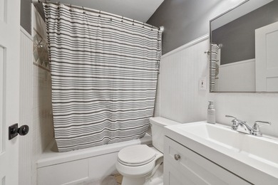 Welcome to this beautifully updated rancher located in the on Manito Golf and Country Club in Washington - for sale on GolfHomes.com, golf home, golf lot