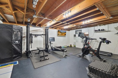 Welcome to this beautifully updated rancher located in the on Manito Golf and Country Club in Washington - for sale on GolfHomes.com, golf home, golf lot