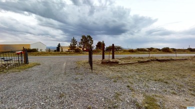 VIEWS and lots of room.  This lovely home has so much space with on Silver City Golf Course in New Mexico - for sale on GolfHomes.com, golf home, golf lot