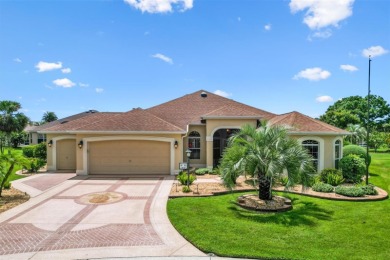 Stunning 3/2 Expanded Gardenia Pool home with Golf course View on The Links of Spruce Creek in Florida - for sale on GolfHomes.com, golf home, golf lot