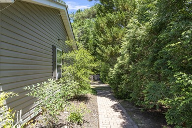 Welcome Home. That is what you will be saying when you see this on Carolina Trace Country Club in North Carolina - for sale on GolfHomes.com, golf home, golf lot