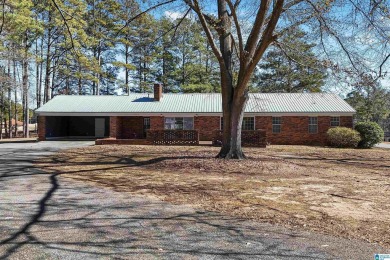 Come see the perfect home for entertaining! 4-sides brick home on Cahaba Shoals Country Club in Alabama - for sale on GolfHomes.com, golf home, golf lot