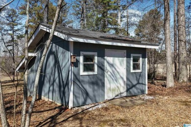 Come see the perfect home for entertaining! 4-sides brick home on Cahaba Shoals Country Club in Alabama - for sale on GolfHomes.com, golf home, golf lot