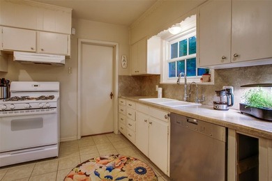 This Stevens Park Estates home blends classic Dallas charm with on Stevens Park Golf Course in Texas - for sale on GolfHomes.com, golf home, golf lot