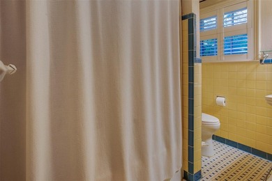 This Stevens Park Estates home blends classic Dallas charm with on Stevens Park Golf Course in Texas - for sale on GolfHomes.com, golf home, golf lot