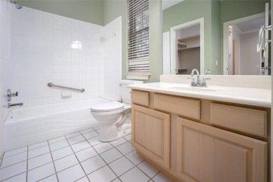 This fantastic condo in a gated community is ready for you to on The Greens Country Club in Oklahoma - for sale on GolfHomes.com, golf home, golf lot