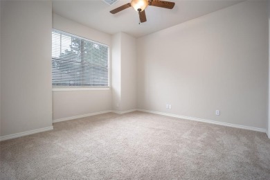 This fantastic condo in a gated community is ready for you to on The Greens Country Club in Oklahoma - for sale on GolfHomes.com, golf home, golf lot