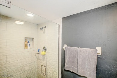 OWNER FINANCING AVAILABLE. MINIMUM OF 75,000 DOWN THE BALANCE on Kelly Greens Golf and Country Club in Florida - for sale on GolfHomes.com, golf home, golf lot