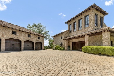 You are cordially invited to the charming and historic on New Bern Golf and Country Club in North Carolina - for sale on GolfHomes.com, golf home, golf lot