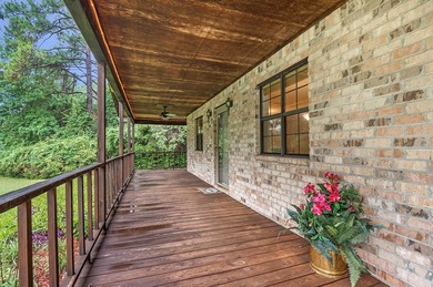 Charming Brick Home in Rayburn Resort & Country Club Community on Rayburn Country Club in Texas - for sale on GolfHomes.com, golf home, golf lot