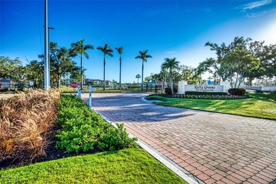 ARE YOU READY TO START LIVING THE EASY LIFE? It's easy in this on Kelly Greens Golf and Country Club in Florida - for sale on GolfHomes.com, golf home, golf lot