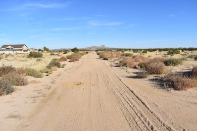 Multi-family zoned quarter-acre lot located just south of the on Tierra Del Sol Golf Course in California - for sale on GolfHomes.com, golf home, golf lot