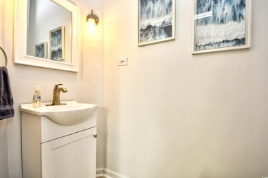 Beautifully maintained 3BR/2.5BA end-unit townhome in the on  in South Carolina - for sale on GolfHomes.com, golf home, golf lot