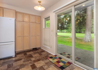 113 Fairway Drive on SunLand Golf and Country Club in Washington - for sale on GolfHomes.com, golf home, golf lot