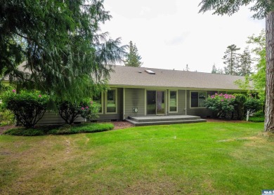 113 Fairway Drive on SunLand Golf and Country Club in Washington - for sale on GolfHomes.com, golf home, golf lot