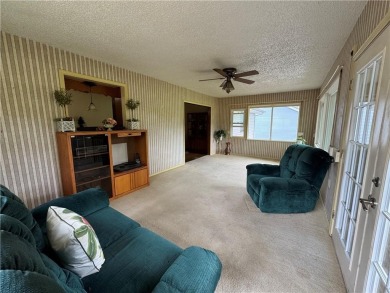 Great 3bed/2bath house backing up to a now closed golf course on River Oaks Golf Course in Missouri - for sale on GolfHomes.com, golf home, golf lot