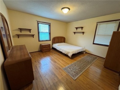 Great 3bed/2bath house backing up to a now closed golf course on River Oaks Golf Course in Missouri - for sale on GolfHomes.com, golf home, golf lot