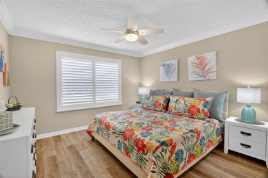 UPDATED FROM TOP TO BOTTOM - This beautifully maintained on The Links of Spruce Creek in Florida - for sale on GolfHomes.com, golf home, golf lot