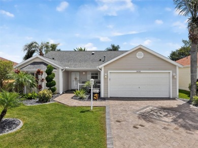 UPDATED FROM TOP TO BOTTOM - This beautifully maintained on The Links of Spruce Creek in Florida - for sale on GolfHomes.com, golf home, golf lot