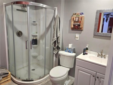 Beautiful Ranch style villa in the popular Villas of Marimack! on Mari Mac Golf Complex in Missouri - for sale on GolfHomes.com, golf home, golf lot