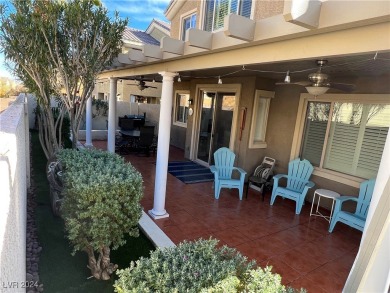 Amazing home in Rhodes Ranch Country Club, Vaulted ceiling entry on Rhodes Ranch Golf Club in Nevada - for sale on GolfHomes.com, golf home, golf lot