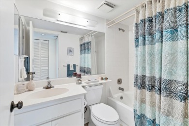 Enjoy fabulous Florida sunsets overlooking the 8th tee & Fairway on Plantation Golf and Country Club in Florida - for sale on GolfHomes.com, golf home, golf lot