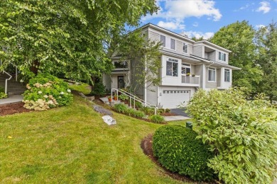 This unique Glen Eagles townhouse is centrally located in the on Vermont National Country Club in Vermont - for sale on GolfHomes.com, golf home, golf lot