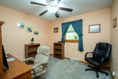 Charming Retreat Surrounded By Nature on Oak Run Golf Course in Illinois - for sale on GolfHomes.com, golf home, golf lot