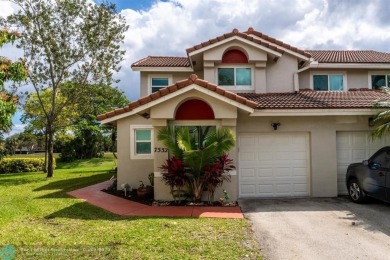 STUNNING 3br/2.5ba unit boasts corner location w/side entry on The Carolina Club in Florida - for sale on GolfHomes.com, golf home, golf lot