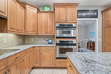 An exceptional all-brick custom residence, gracefully positioned on Heatherhurst Golf Course in Tennessee - for sale on GolfHomes.com, golf home, golf lot