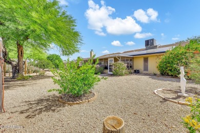 Stunning 2-bedroom, 2-bath home in the heart of Sun City West! on Pebblebrook Golf Course in Arizona - for sale on GolfHomes.com, golf home, golf lot