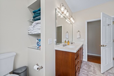 An exceptional all-brick custom residence, gracefully positioned on Heatherhurst Golf Course in Tennessee - for sale on GolfHomes.com, golf home, golf lot