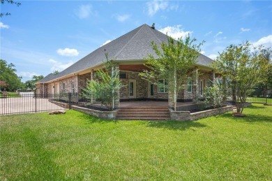 Located in Pebble Creek, College Station's premier on Pebble Creek Country Club in Texas - for sale on GolfHomes.com, golf home, golf lot