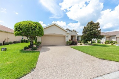 How about a 10-acre backyard that is maintenance
free, you do on Eagle Ridge At Spruce Creek Country Club in Florida - for sale on GolfHomes.com, golf home, golf lot