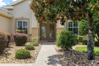 How about a 10-acre backyard that is maintenance
free, you do on Eagle Ridge At Spruce Creek Country Club in Florida - for sale on GolfHomes.com, golf home, golf lot