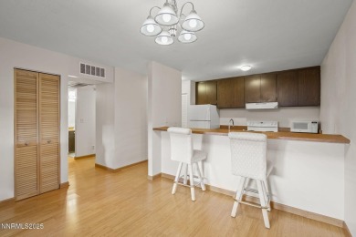 Centrally located SW Reno 1 bedroom Salem Plaza condo close to on Washoe County Golf Club in Nevada - for sale on GolfHomes.com, golf home, golf lot