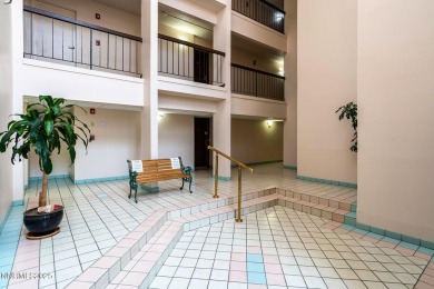 Centrally located SW Reno 1 bedroom Salem Plaza condo close to on Washoe County Golf Club in Nevada - for sale on GolfHomes.com, golf home, golf lot