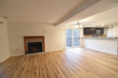 Highly desirable end-unit condo in Waters Edge II at The Pointe on The Eagle Pointe Golf Resort in Indiana - for sale on GolfHomes.com, golf home, golf lot