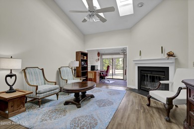 Convenient location to Mayfaire, shopping, beaches, and on Inland Greens Golf Course in North Carolina - for sale on GolfHomes.com, golf home, golf lot