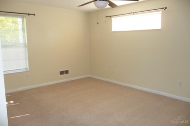 Desirable Aston Woods Condo! Spacious open floor plan, 2 on Aston Oaks Golf Club in Ohio - for sale on GolfHomes.com, golf home, golf lot