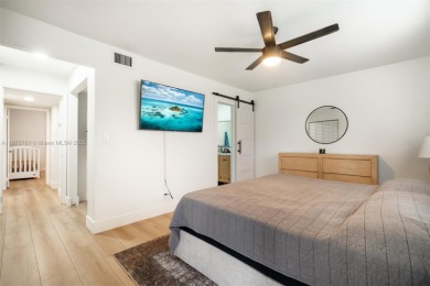 Welcome to Cooper City! This Renovated & Spacious 2-bedroom on Cooper Colony Country Club in Florida - for sale on GolfHomes.com, golf home, golf lot