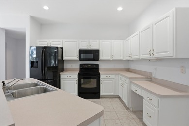 MOVE-IN READY AND WELL-MAINTAINED HOME in Sugarmill Woods  on a on Sugarmill Woods Golf and Country Club in Florida - for sale on GolfHomes.com, golf home, golf lot