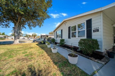 Welcome to this beautifully remodeled 2-bedroom, 2-bath on Silver Lake Executive Golf Course in Florida - for sale on GolfHomes.com, golf home, golf lot