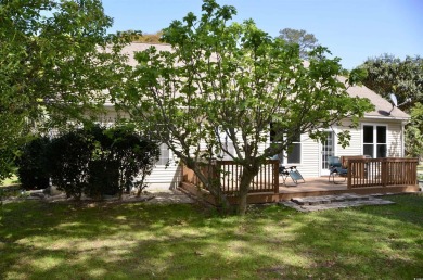 This is a lovely 3 bed, 2 bath one level home on a corner lot in on The Tradition Golf Club in South Carolina - for sale on GolfHomes.com, golf home, golf lot