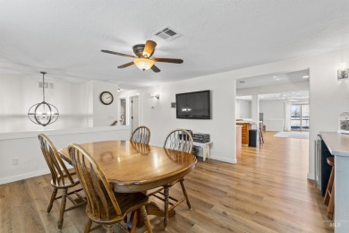 Rare find, tons of upgrades. Master bedroom/bathroom remodeled on Falcon Crest Golf Club in Idaho - for sale on GolfHomes.com, golf home, golf lot