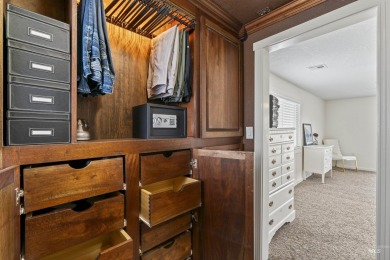 Rare find, tons of upgrades. Master bedroom/bathroom remodeled on Falcon Crest Golf Club in Idaho - for sale on GolfHomes.com, golf home, golf lot