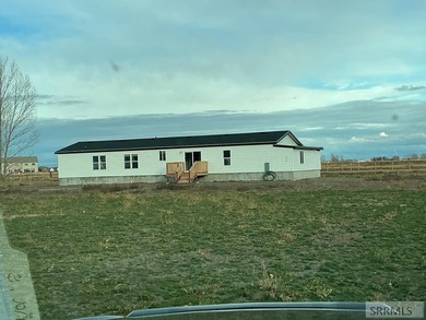 Welcome to this spacious 4,104 sq ft DUPLEX in one of Rexburgs on  in ID - for sale on GolfHomes.com, golf home, golf lot